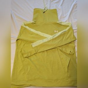 Funnel neck Under Armor sweater